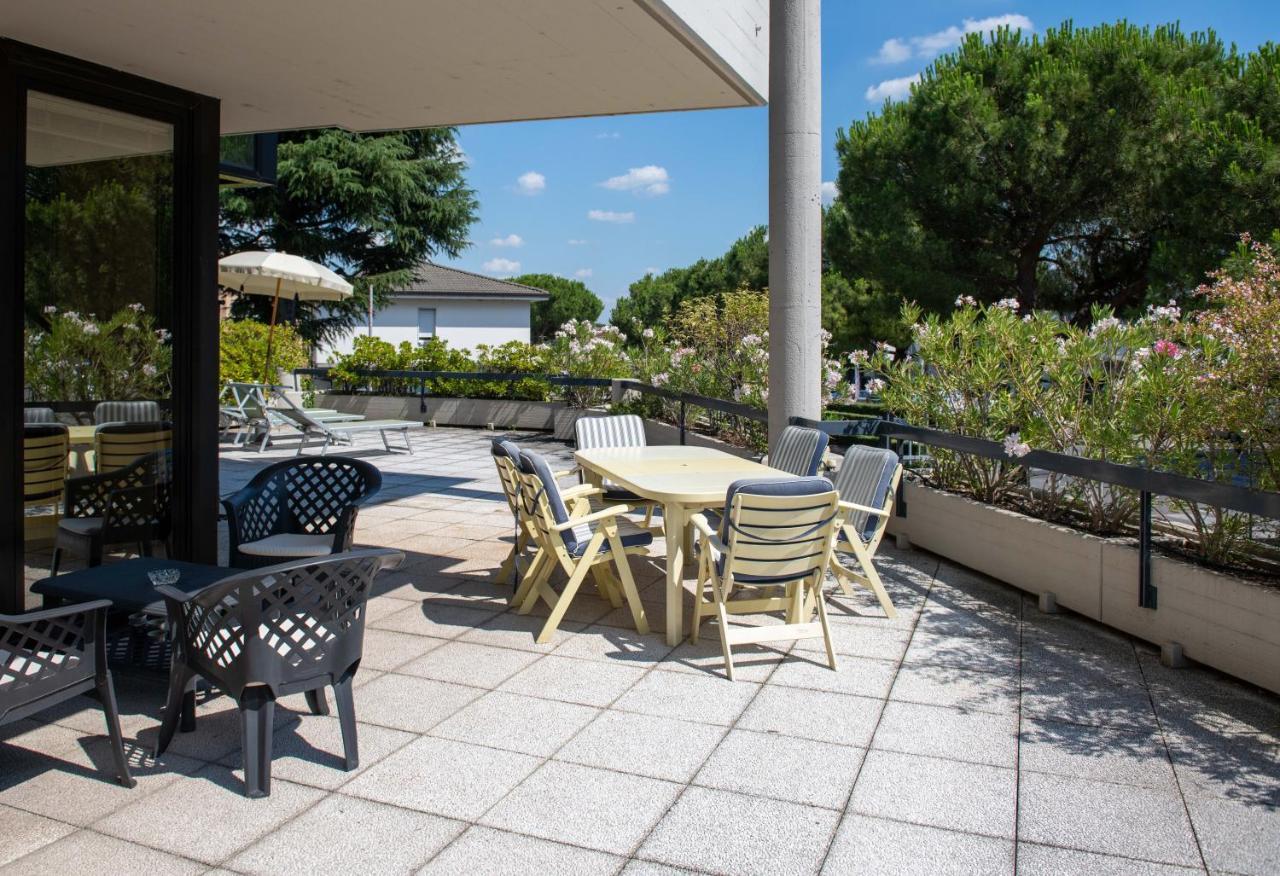 Ferienwohnung Garda Fantasy Terrazza Desenzano del Garda Exterior foto